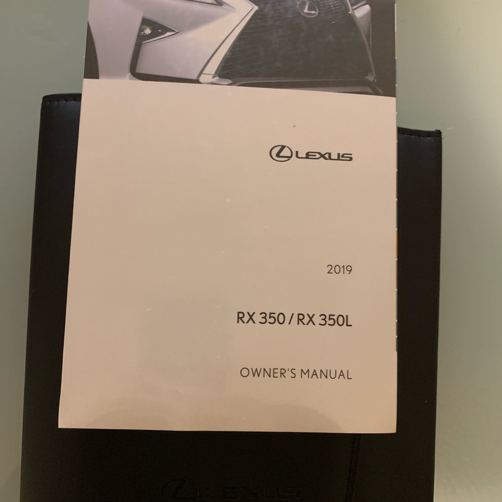 Owners Manual for 2019 Lexus RX350/RX350L